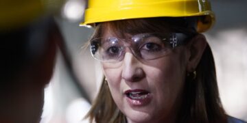 Rachel Reeves to head to Washington amid hopes of US trade deal | Politics News