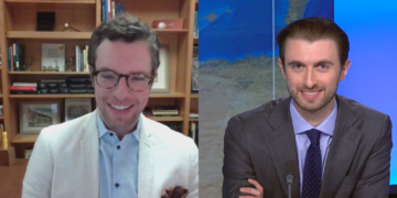 Google keeps growing, as federal judges decide whether to break it up