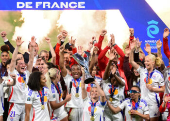 Lyon win fourth French women's crown in a row