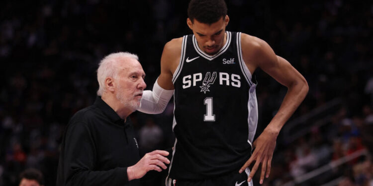 Legendary Spurs coach Gregg Popovich steps aside after 29 seasons