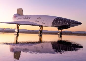 This US Company Just Successfully Tested a Reusable Hypersonic Rocket Plane