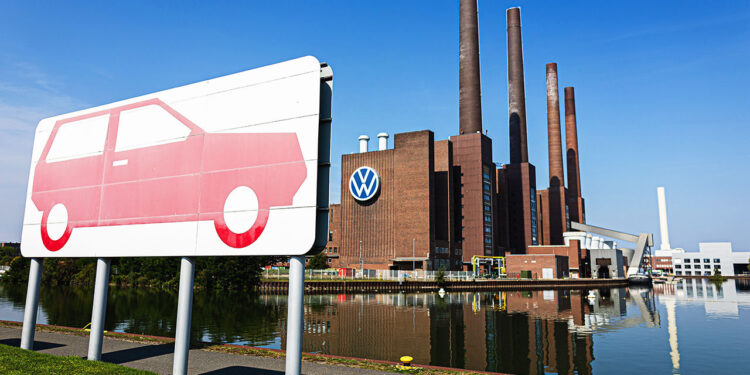 Closing factories will not be enough to save Volkswagen