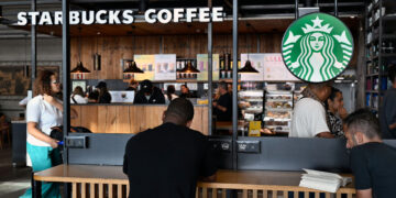 Can Starbucks be turned around?