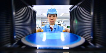 Huawei and other Chinese chip firms are catching up fast