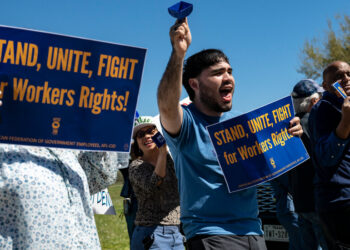 Judge Temporarily Blocks Trump Plans for Mass Layoffs and Program Closures