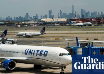 Major delays at Newark airport as FAA cites air traffic control staffing issues | US news