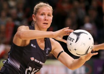 Super Netball, Giants sign retired Silver Ferns legend Casey Kopua as temporary replacement player