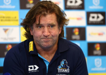 Gold Coast Titans powerbrokers pushing for Des Hasler’s contract clauses to be removed, says Michael Chammas