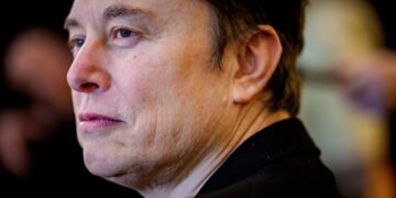 Elon Musk Tears Into WSJ Report Questioning His Future As Tesla CEO