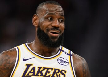 Knee Injury Will Keep LeBron James From 2025 Met Gala