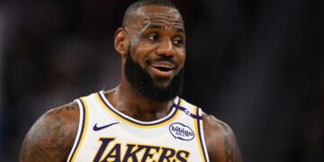 Knee Injury Will Keep LeBron James From 2025 Met Gala