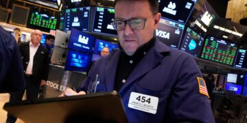 Dow Leaps 1,100 Points And S&P 500 Rallies 3.3% Following 90-Day Truce In US-China Trade War