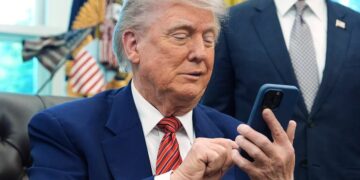 Trump Threatens 50% Tariffs On EU And 25% Penalties On Smart Phones As His Trade War Intensifies