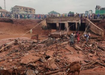 Death Toll From Reaches 151 In Nigeria Town Submerged In Floods, Thousands Displaced