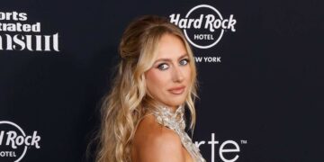 Brittany Mahomes Stuns in Strapless Gown with Patrick Mahomes