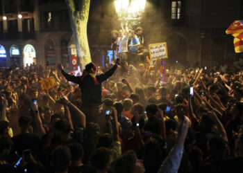 Lamine Yamal stars as Barcelona win derby to clinch 28th La Liga title