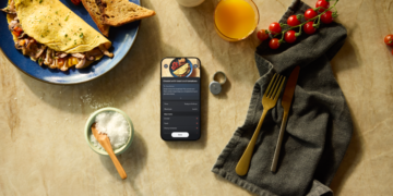 Oura adds AI-powered glucose tracking and meal logging