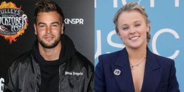 JoJo Siwa Confirms Romance With Chris Hughes During A Show