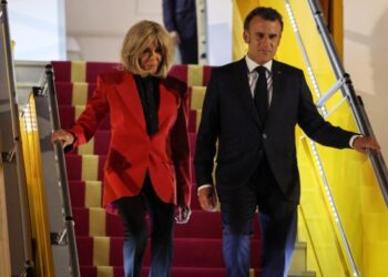 Emmanuel Macron touts France as ‘reliable’ partner for south-east Asia