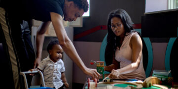 As Trump and RFK Jr. Reach Into Parents’ Lives, Can Democrats Capitalize?