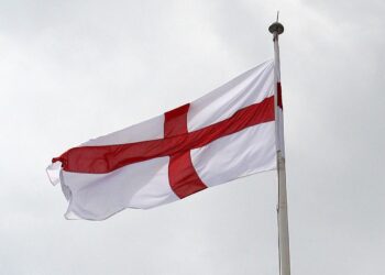 Reform pledges to ban all flags except Union Jack, St George’s Cross and county flags on public buildings | Politics News