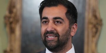 Scotland’s former first minister Humza Yousaf hits out at Starmer’s ‘dog whistle’ stance on immigration | UK News