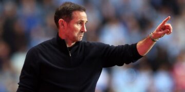 Frank Lampard: Coventry boss says it’s no time to get down after Championship play-off first leg defeat to Sunderland | Football News