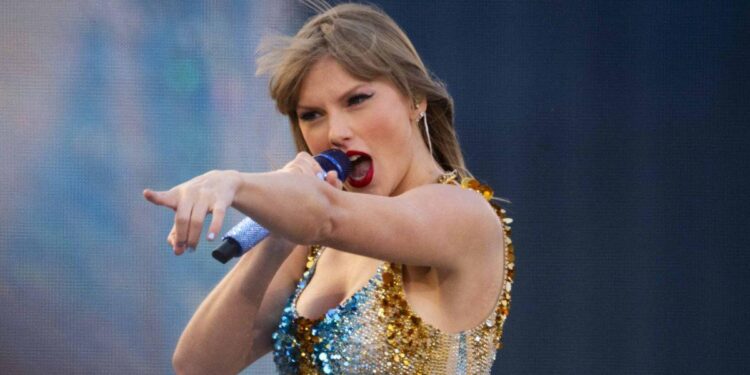 Taylor Swift Slammed Over Lyric Dubbed ‘Peak MySpace Trash’