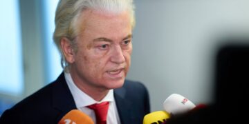 Far-Right Leader Geert Wilders Implodes Dutch Governing Coalition Over Migration