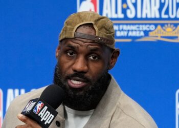 LeBron James Uses Kendrick Lamar Lyric To Praise Therapy