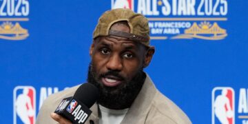 LeBron James Uses Kendrick Lamar Lyric To Praise Therapy