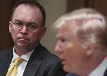 Trump’s Ex-Chief Of Staff Spots 1 Glaring ‘Problem’ With New White House Flagpoles