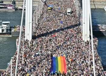 Around 100,000 March In Budapest Pride In Open Defiance Of Hungary’s Ban