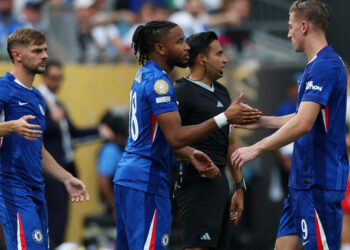 Chelsea beat Benfica in extra time after two-hour storm delay