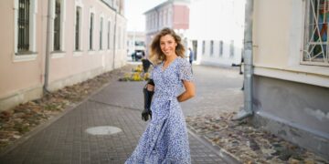 17 Slimming Dresses That Take Inches Off the Waist — From $15