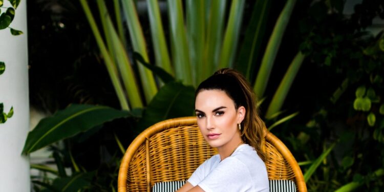 Elizabeth Chambers Reveals Her Toxic-Free Self-Care Rituals Including Face Freezes, Therapy, and Celery Juice