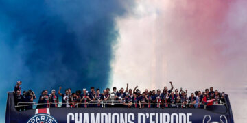 From the Champs-Élysées to the Parc des Princes: PSG's unforgettable day