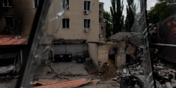 Drones, Missiles Pummel Kyiv as Public Endures