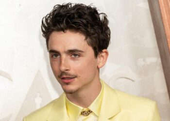 Timothée Chalamet In Talks For ‘Bond’ Universe, But Not As 007