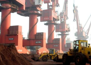 China fast tracks rare earth export licences for European companies
