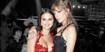 Taylor Swift And Selena Gomez Enjoy Celebratory Girls’ Night Out
