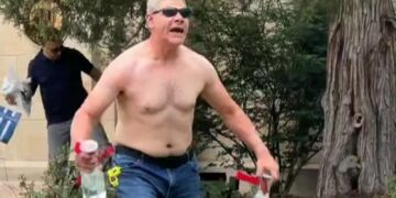 Eight people injured in petrol bomb and flamethrower attack at pro-Israel rally in Boulder, Colorado | US News