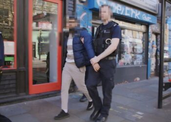 Arrests of illegal migrant workers increase by 51% in year since Labour elected | UK News