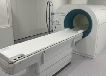 ‘Pioneering’ new scanner used for brain tumour patients trialled in world-first | UK News