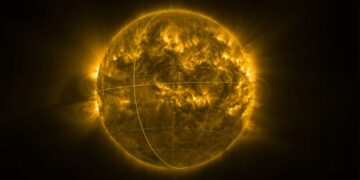 World-first views of the Sun’s poles released – but scientists say best is yet to come | Science, Climate & Tech News
