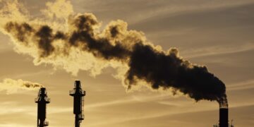 Oil companies face a wrongful death suit tied to climate change : NPR