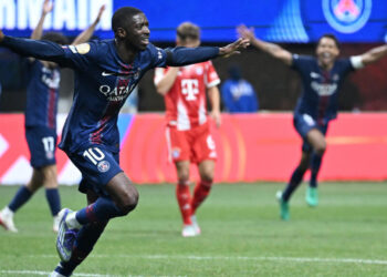 Nine-man PSG beat Bayern to reach Club World Cup semi-finals