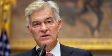 Dr. Oz Offers Out-Of-Touch Advice To People Losing Medicaid