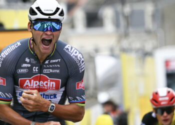 Van der Poel edges out Pogacar to win Tour de France stage two