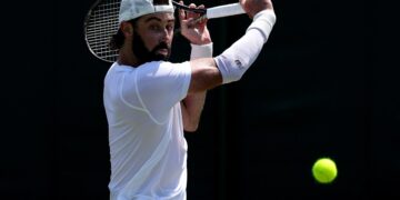 Jordan Thompson lone Aussie to advance on horror opening day at Wimbledon; Alexei Popyrin; Kim Birrell